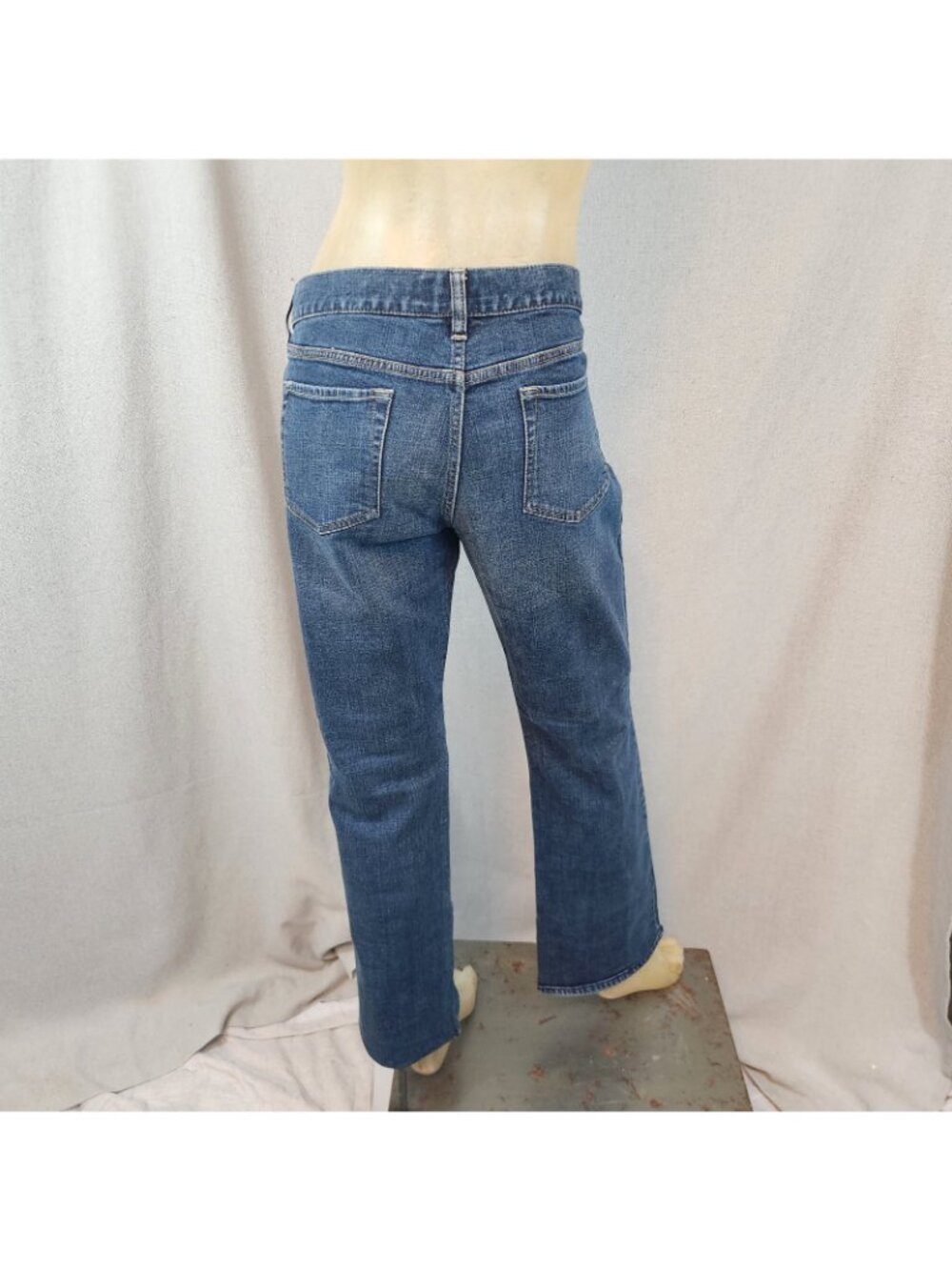 Old Navy Blue Stretch Boot Cut Mid Rise Denim Blue Jean Size 12 R LARGE 34 Wx 31 - Picture 4 of 8